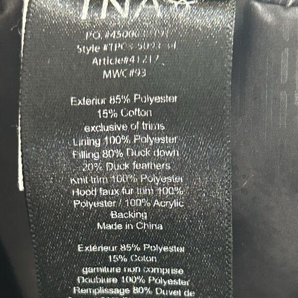 Aritzia TNA Down Parka M Black Hood Fur Trim Water Repellent Slim Fit - Picture 12 of 12